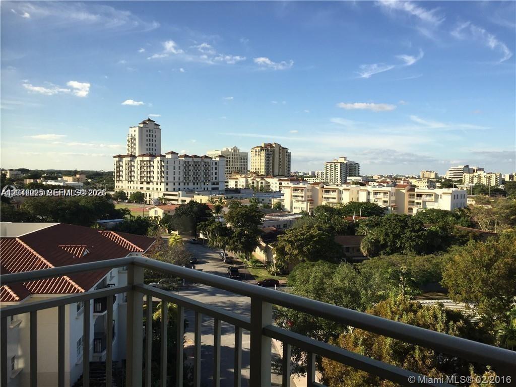 2030 Douglas Road, Unit 724 Coral Gables, FL 33134 - Photo 8 of 10