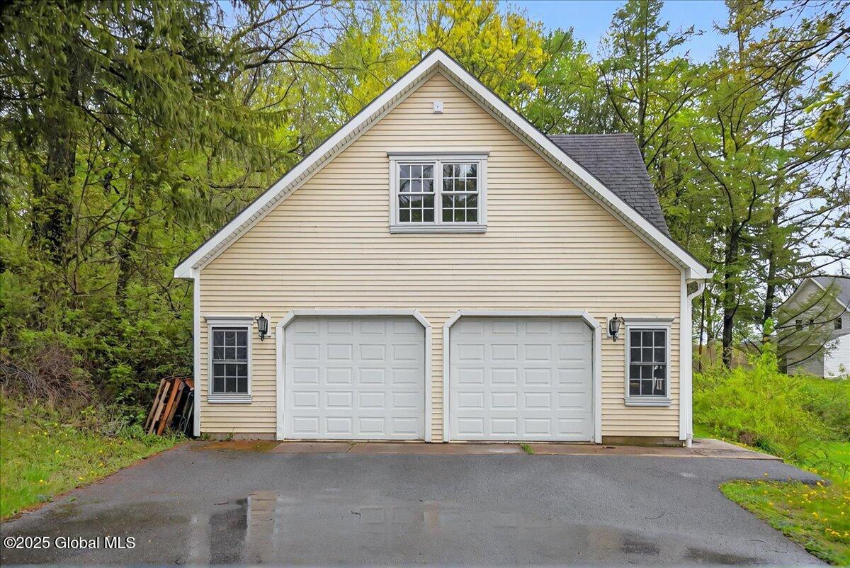 48 Church Hill Road Halfmoon, NY 12188 - Photo 37 of 55 68-48 Church Hill Rd-68