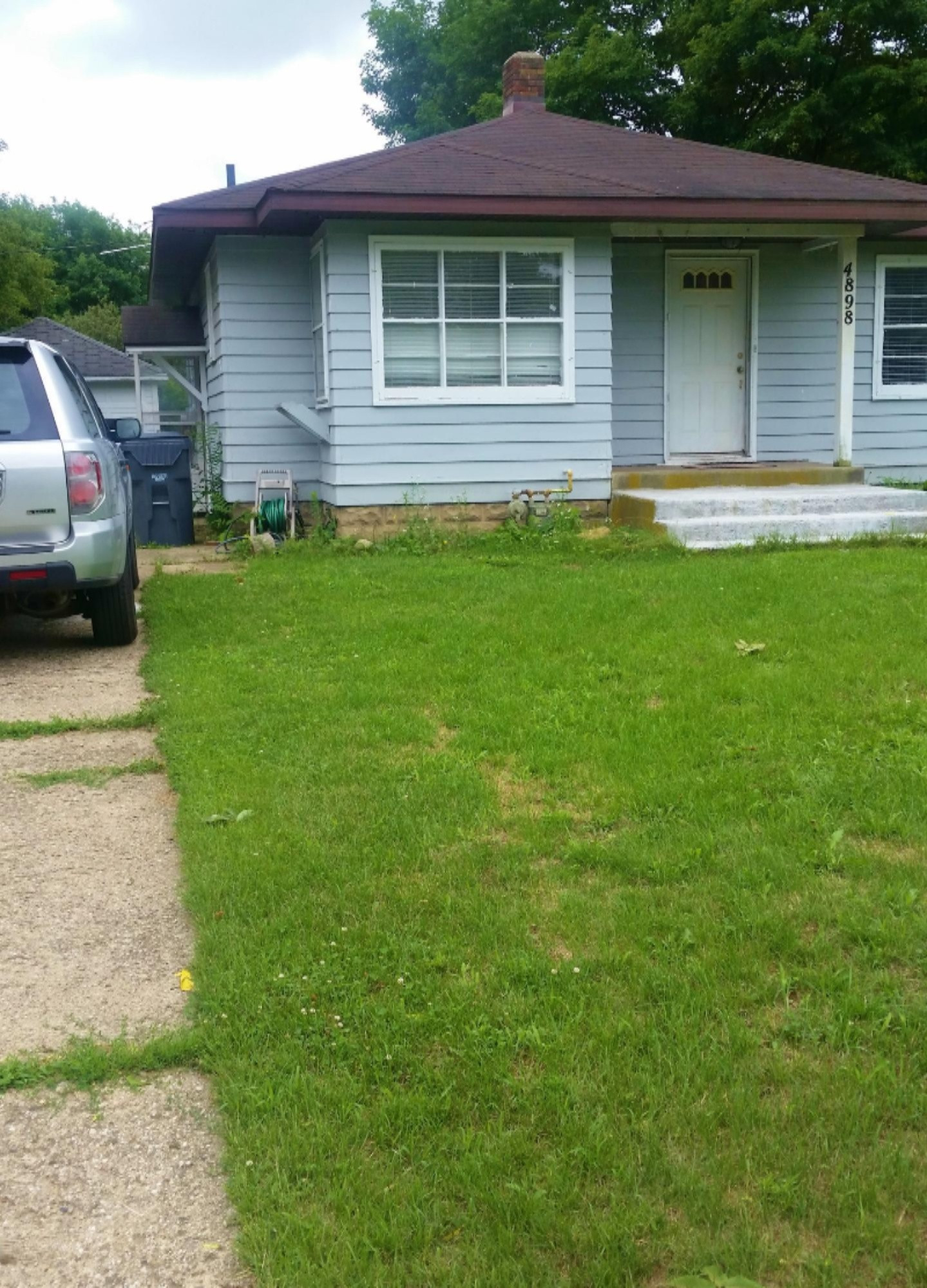 4898 Territorial Road Benton Harbor, MI 49022 - Photo 2 of 20 20170714_130439 (1)