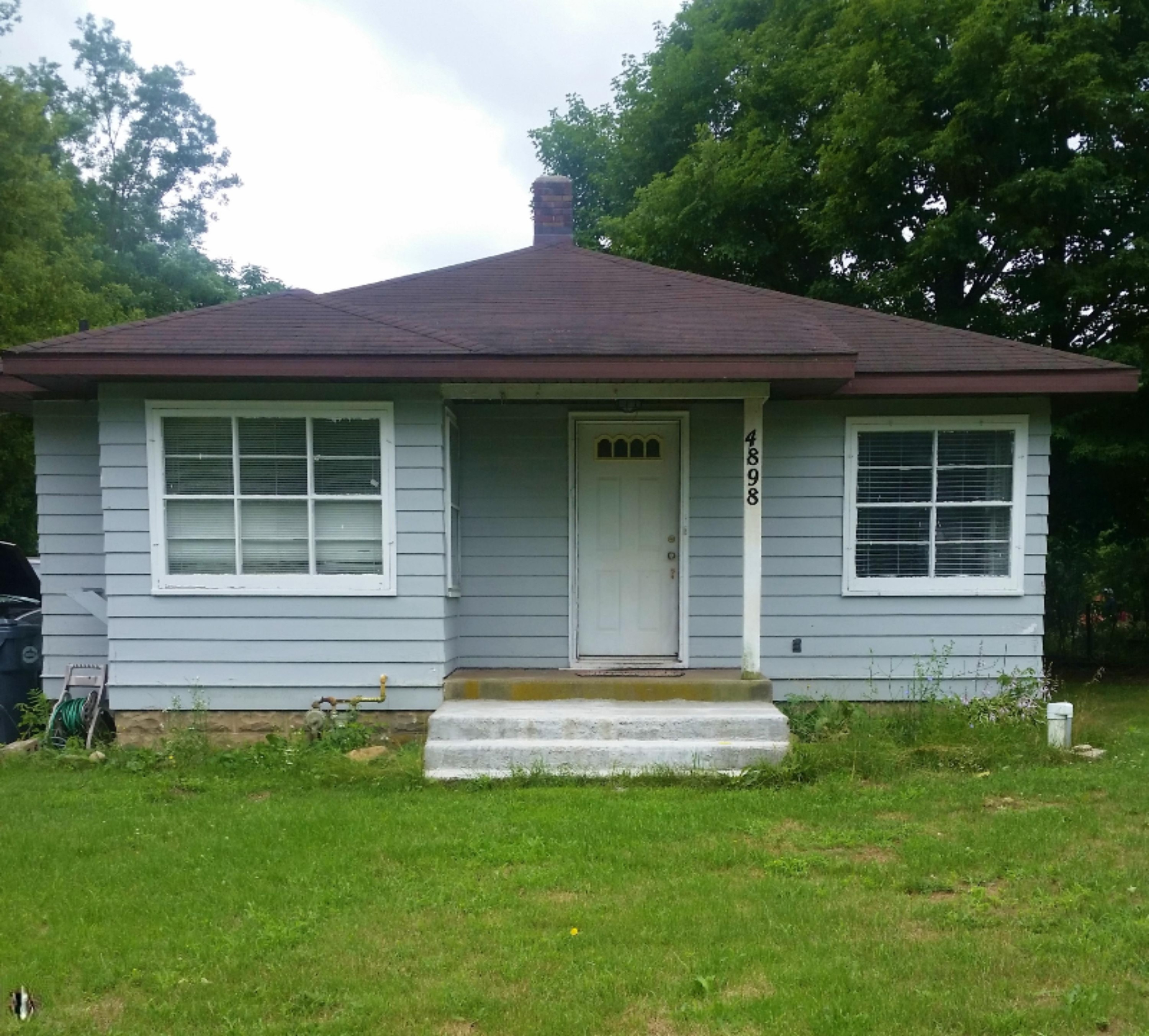 4898 Territorial Road Benton Harbor, MI 49022 - Photo 4 of 20 20170714_130354