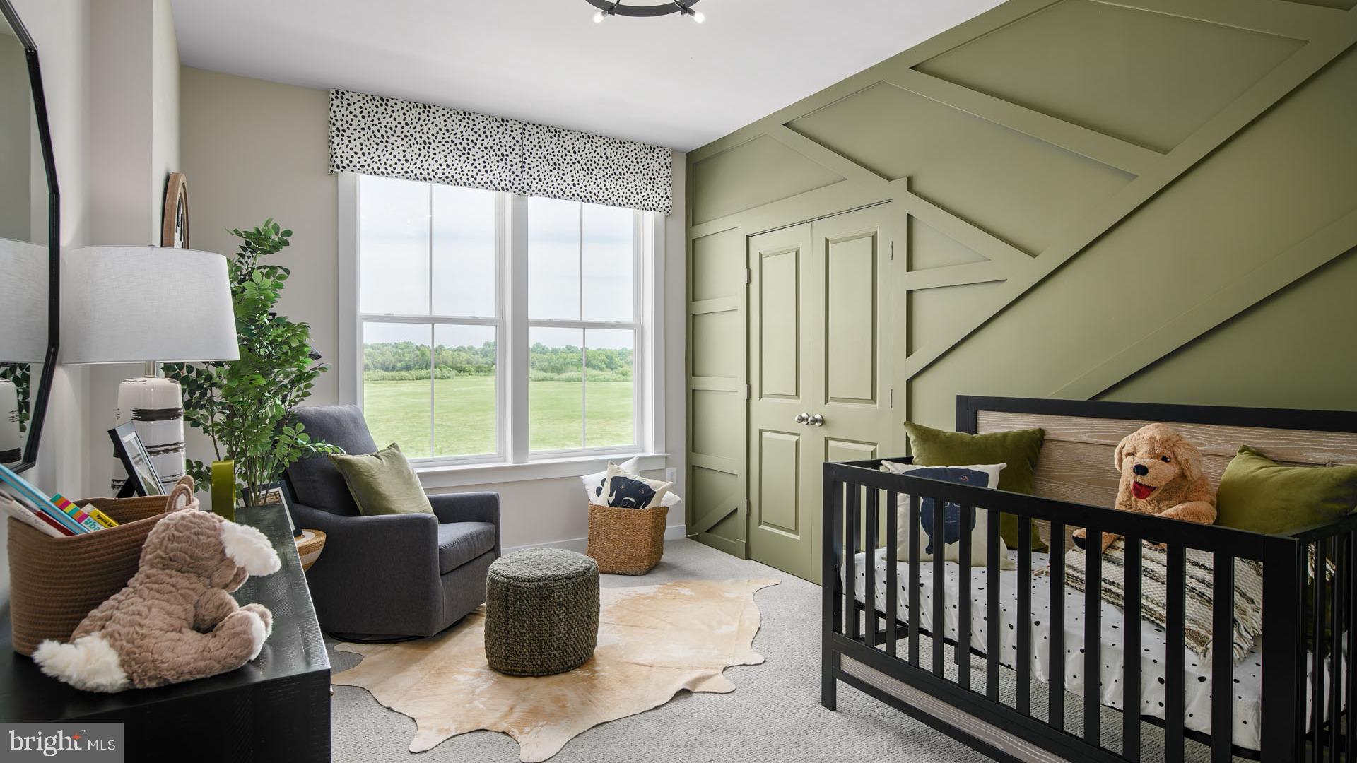 227 Potomac View Parkway Brunswick, MD 21716 - Photo 10 of 22 a living room with furniture and a window