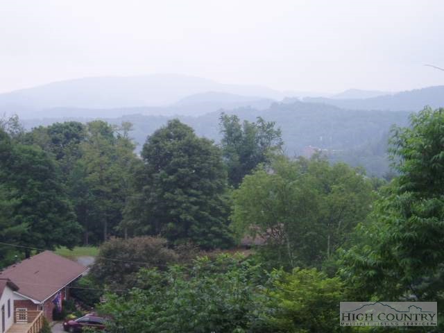 129 Alexander Drive Boone, NC 28607 - Photo 1 of 1 Gallery Image 1