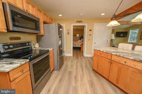 $949,000 | 8 Heron Cove East, Oakland, MD 21550