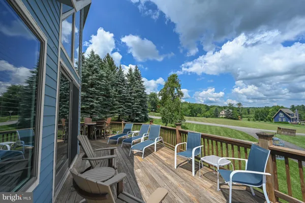 $949,000 | 8 Heron Cove East, Oakland, MD 21550