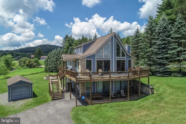 $949,000 | 8 Heron Cove East, Oakland, MD 21550