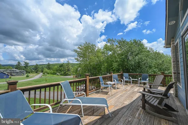 $949,000 | 8 Heron Cove East, Oakland, MD 21550