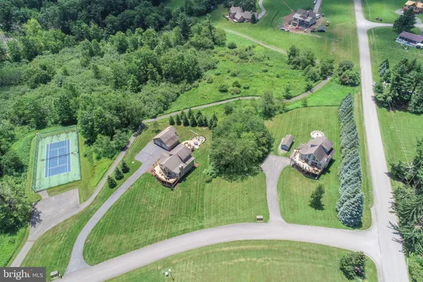 $949,000 | 8 Heron Cove East, Oakland, MD 21550