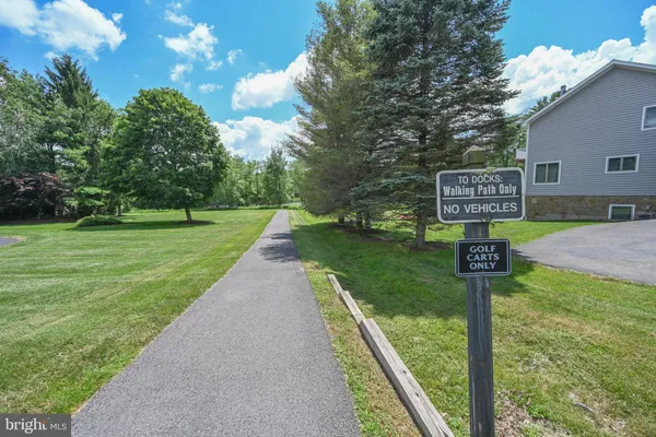 $949,000 | 8 Heron Cove East, Oakland, MD 21550