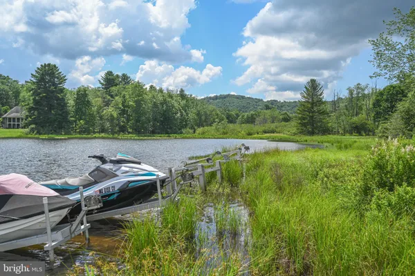 $949,000 | 8 Heron Cove East, Oakland, MD 21550