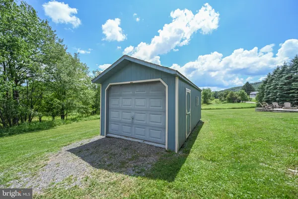 $949,000 | 8 Heron Cove East, Oakland, MD 21550