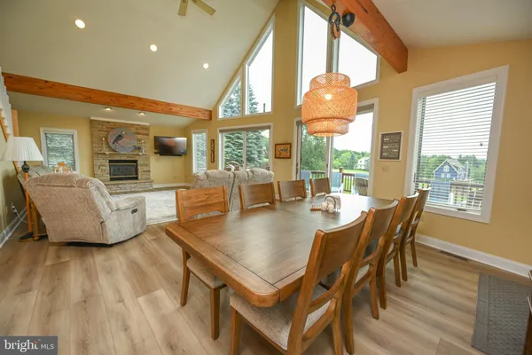 $949,000 | 8 Heron Cove East, Oakland, MD 21550