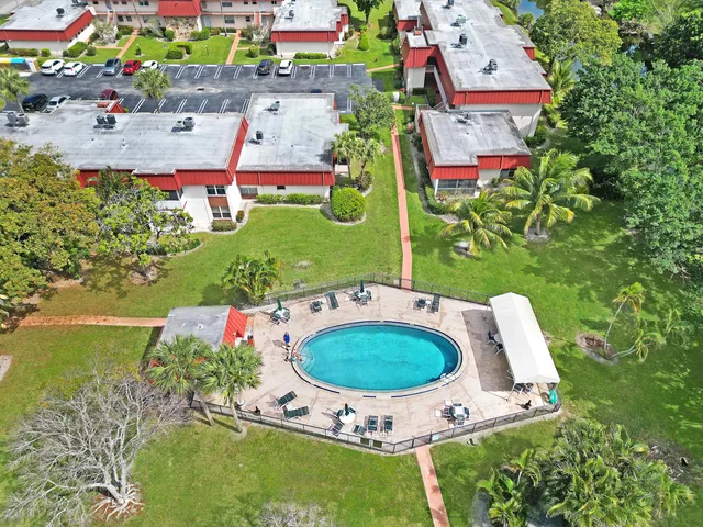 $149,000 | 12022 West Greenway Drive, Unit 206, Royal Palm Beach, FL 33411