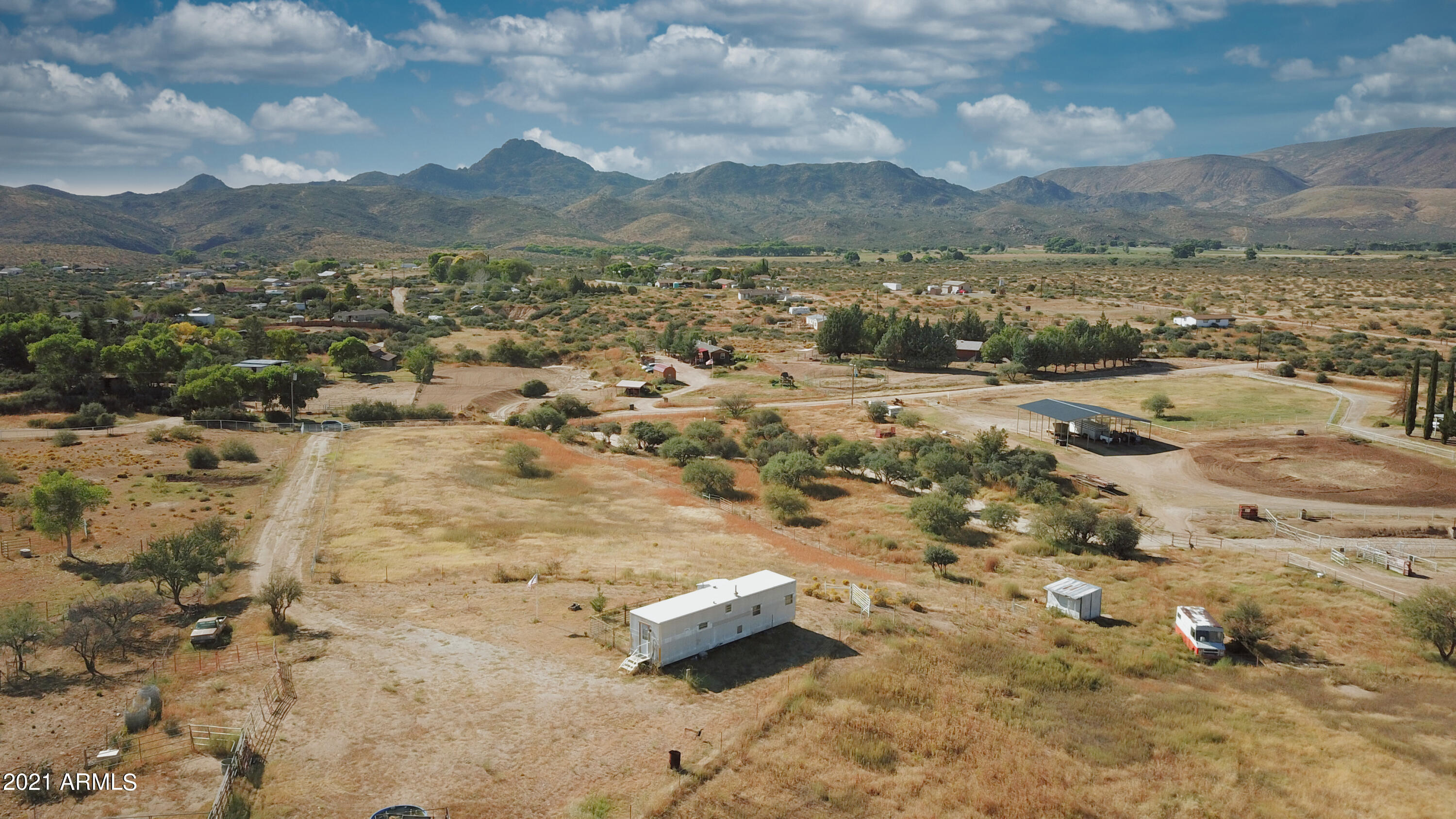 6699 Windmill Road Skull Valley, AZ 86338 - Photo 9 of 17 734 E