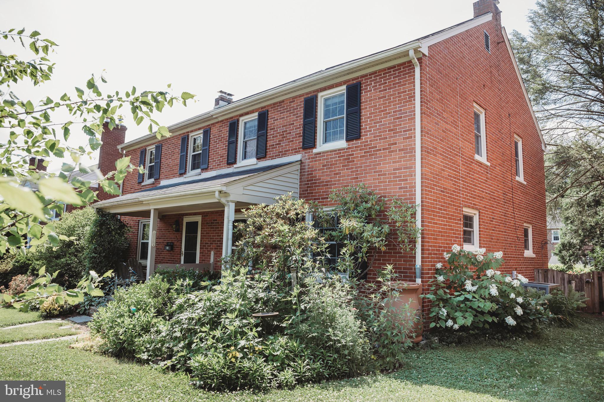 934 Pleasure Road Lancaster, PA 17601 - Photo 4 of 42 Gallery Image 4