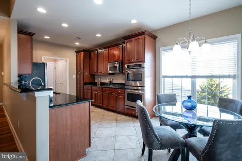 $825,000 | 6005 Piney Grove Way, Gainesville, VA 20155