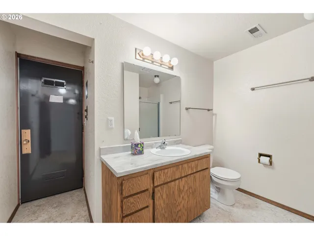 $479,000 | 2595 Brussells Street, North Bend, OR 97459