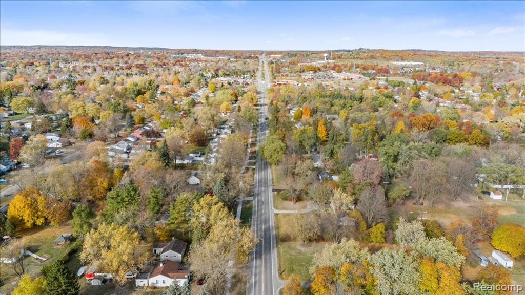 5051 Sashabaw Road Clarkston, MI 48346 - Photo 29 of 31