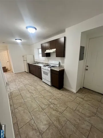 a close view of stove