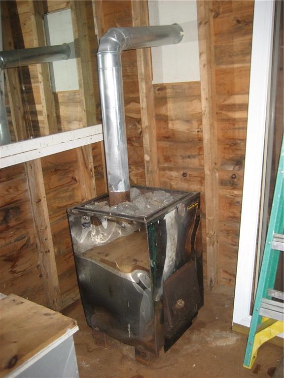 198 Otis Point Road Tenants Harbor, ME 04860 - Photo 29 of 33 Swedish sauna in back yard