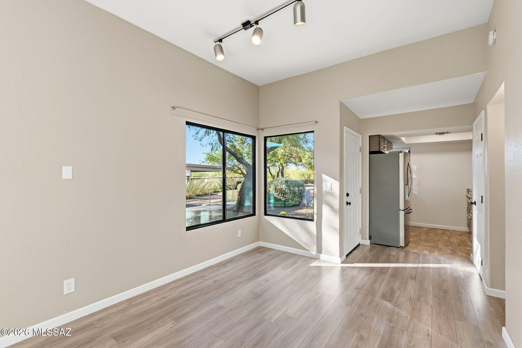 5800 North Kolb Road, Unit 7135 Tucson, AZ 85750 - Photo 7 of 48 Dining Area