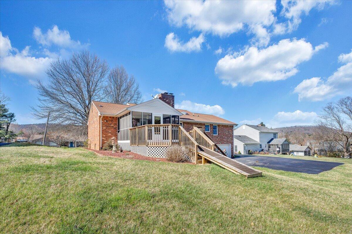 6543 Brookfield Road Roanoke, VA 24019 - Photo 35 of 42 35-MIB09987