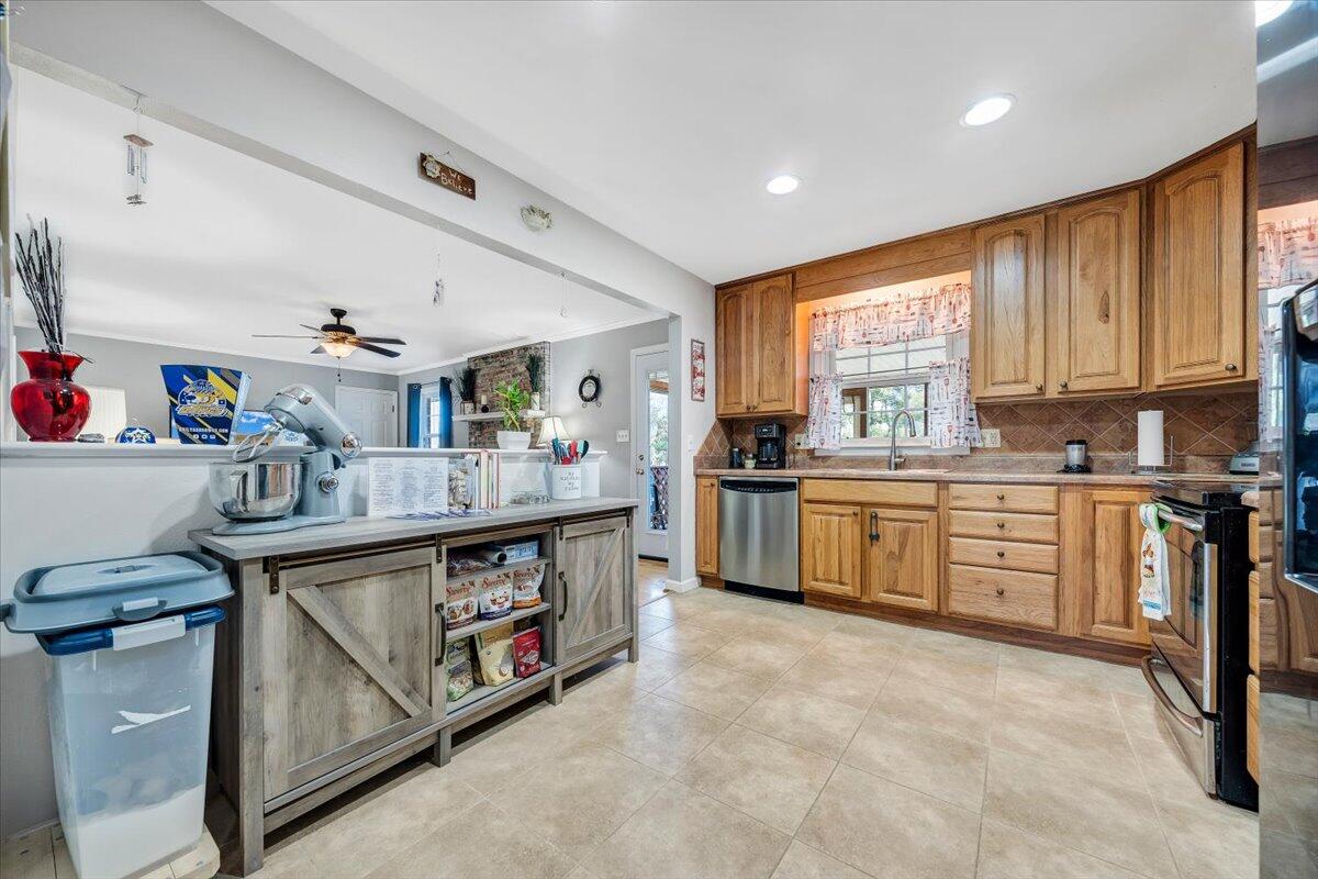 6543 Brookfield Road Roanoke, VA 24019 - Photo 9 of 42 09-MIB00036