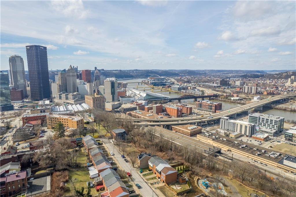 1731 Cliff Street Pittsburgh, PA 15219 - Photo 21 of 23 a view of a city