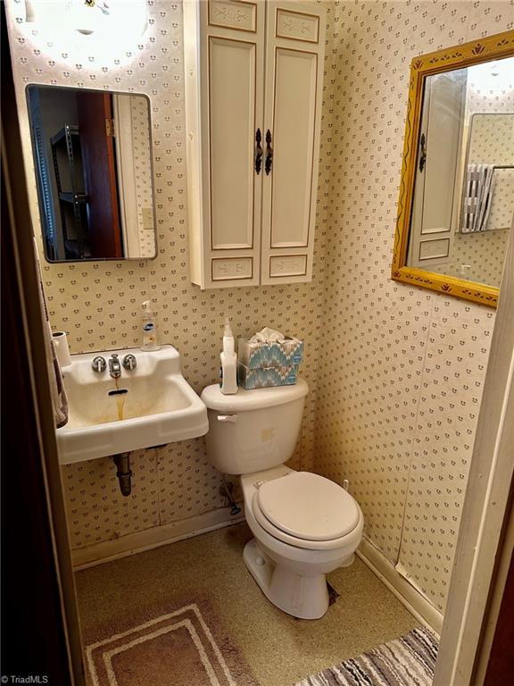 5902 Inman Road Greensboro, NC 27410 - Photo 14 of 26 Gallery Image 14
