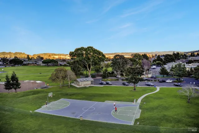 $599,000 | 61 Pixley Avenue, Unit 3, Corte Madera, CA 94925