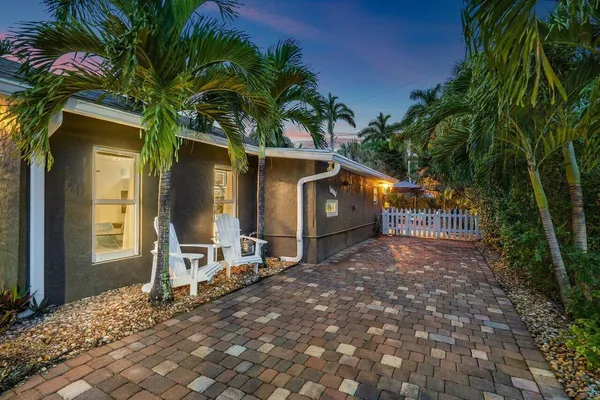 $14,000 | 1911 Parker Avenue, West Palm Beach, FL 33401