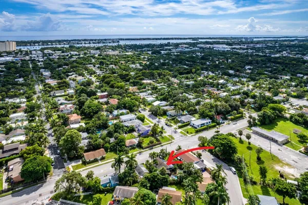 $14,000 | 1911 Parker Avenue, West Palm Beach, FL 33401