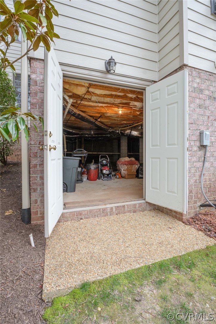 2713 Founders Bridge Road Midlothian, VA 23113 - Photo 46 of 49 a view of parking area