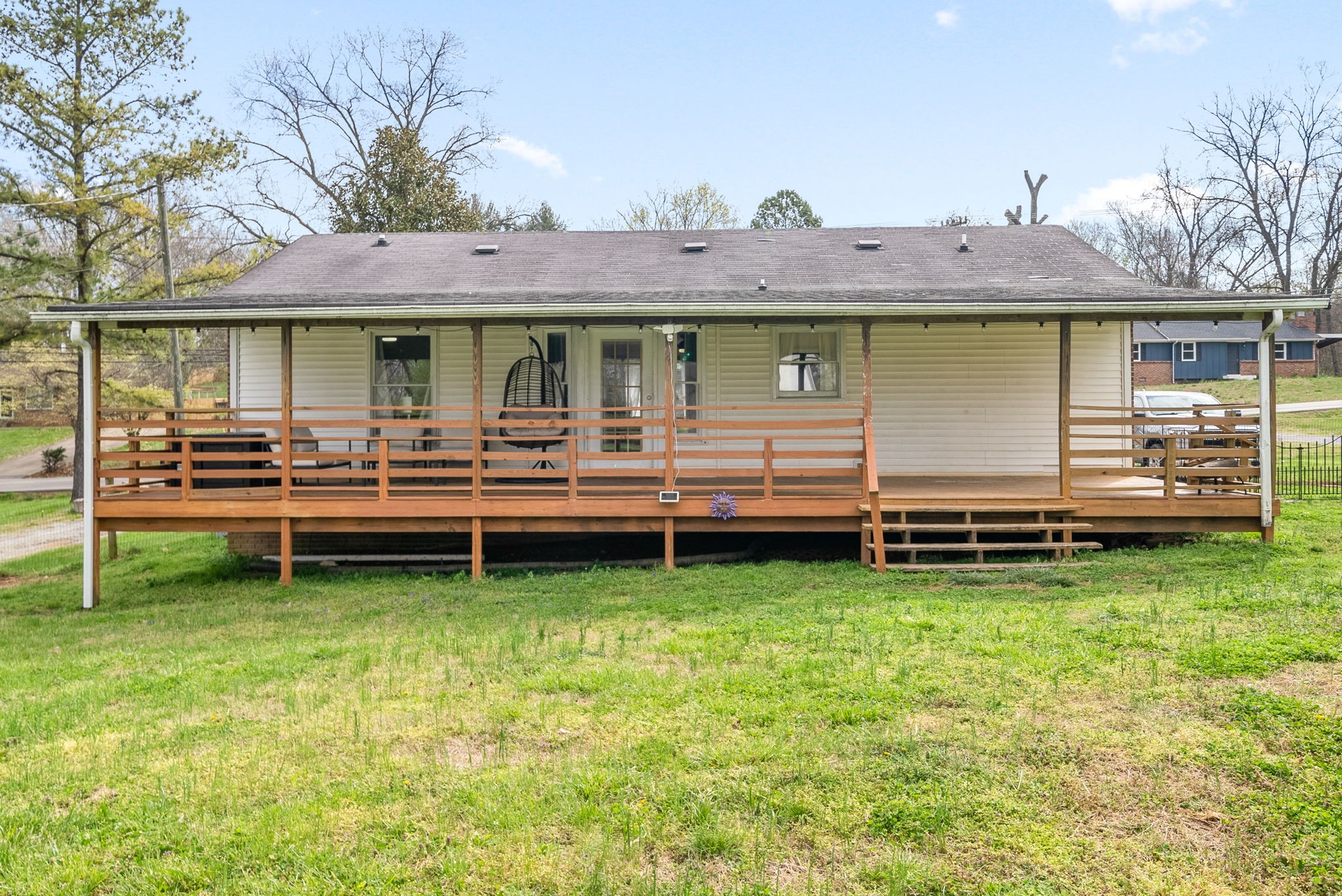 712 Ringgold Road Clarksville, TN 37042 - Photo 13 of 17 Gallery Image 13