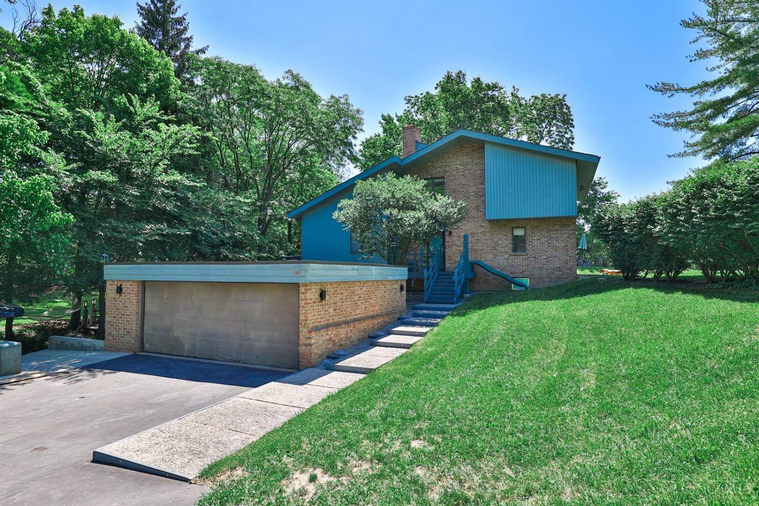 187 Compton Road Wyoming, OH 45215 - Photo 1 of 50 Gallery Image 1