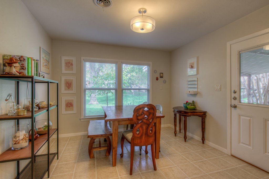 7608 Delafield Lane Austin, TX 78752 - Photo 18 of 33