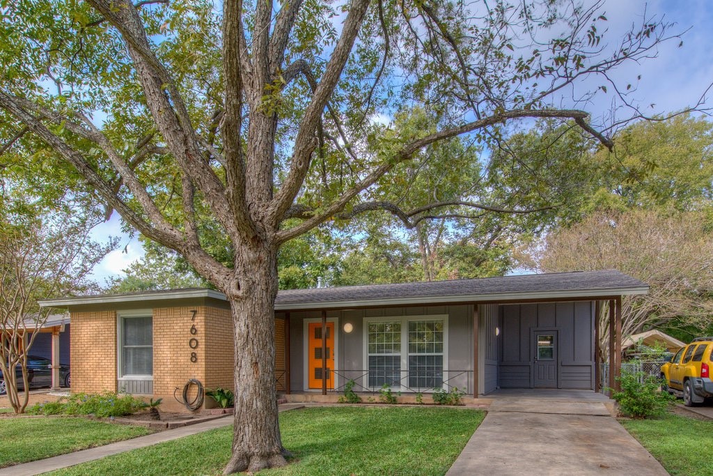 7608 Delafield Lane Austin, TX 78752 - Photo 2 of 33
