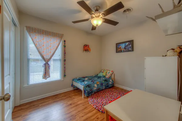 $3,000 | 7608 Delafield Lane, Austin, TX 78752