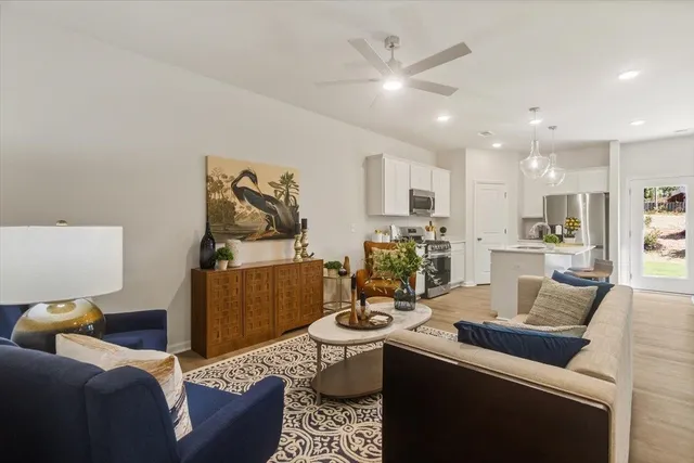 $199,900 | 2041 Hillman Way, Roebuck, SC 29376