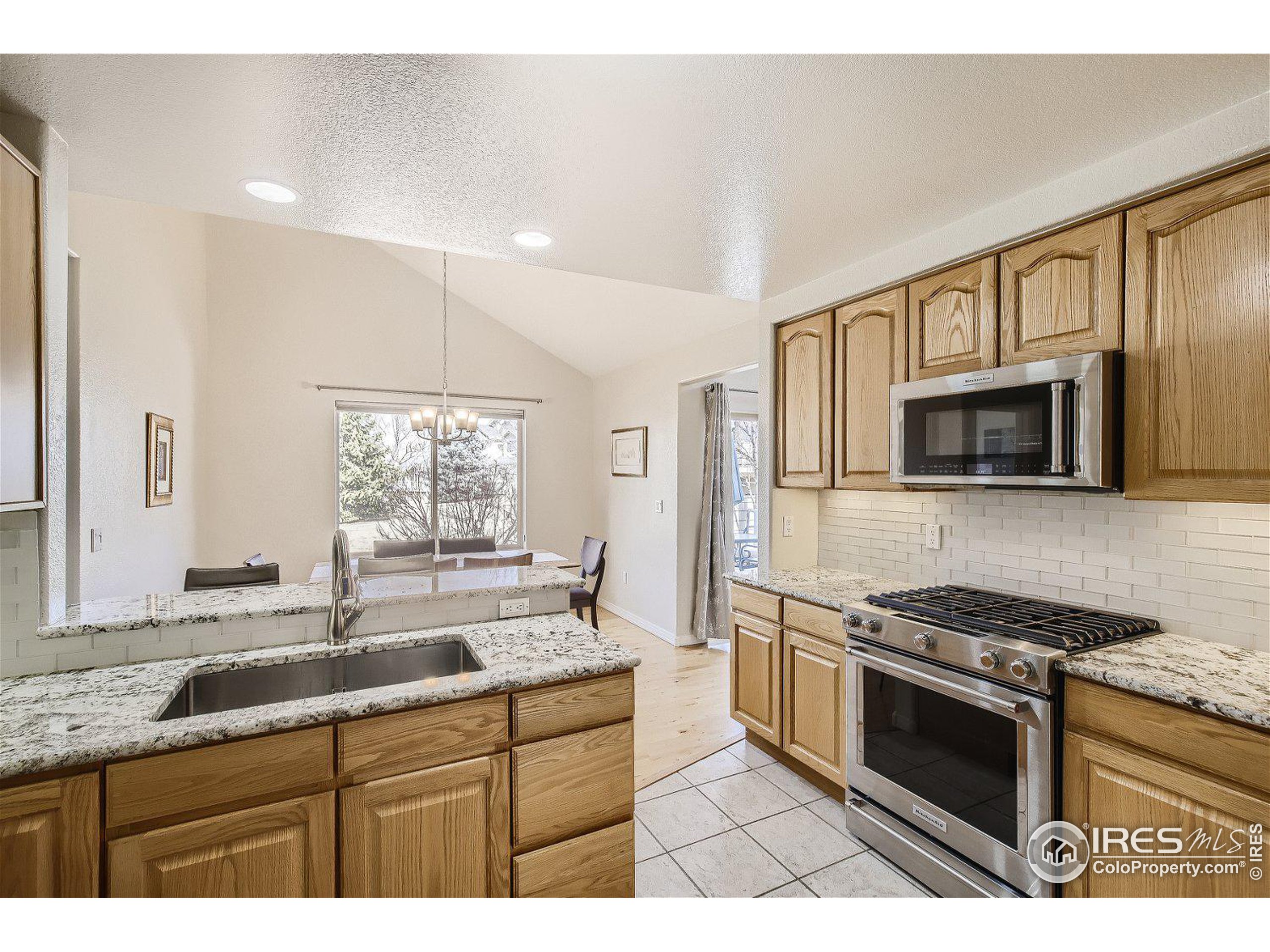 908 Hover Ridge Circle Longmont, CO 80501 - Photo 9 of 27