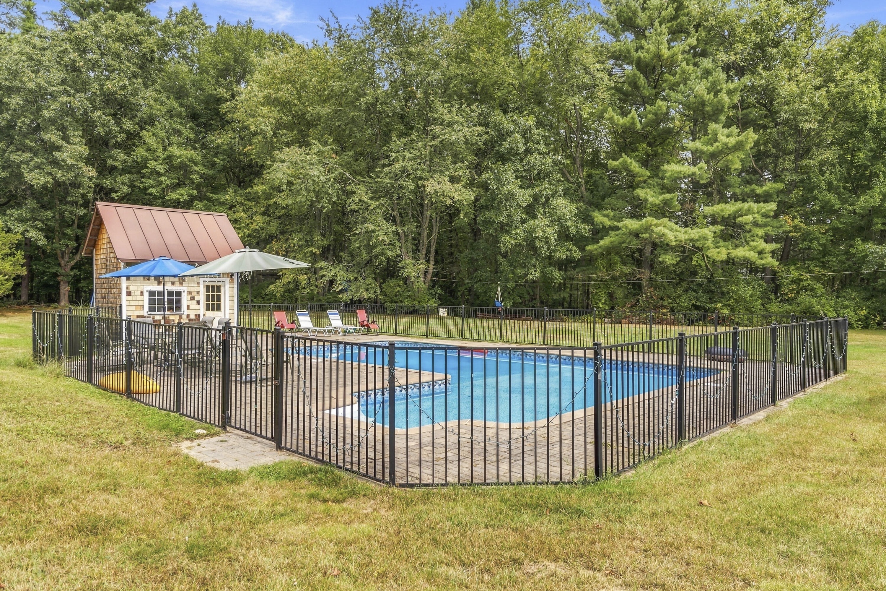 249 Oldfields Road South Berwick, ME 03908 - Photo 54 of 73 Saltwater Pool