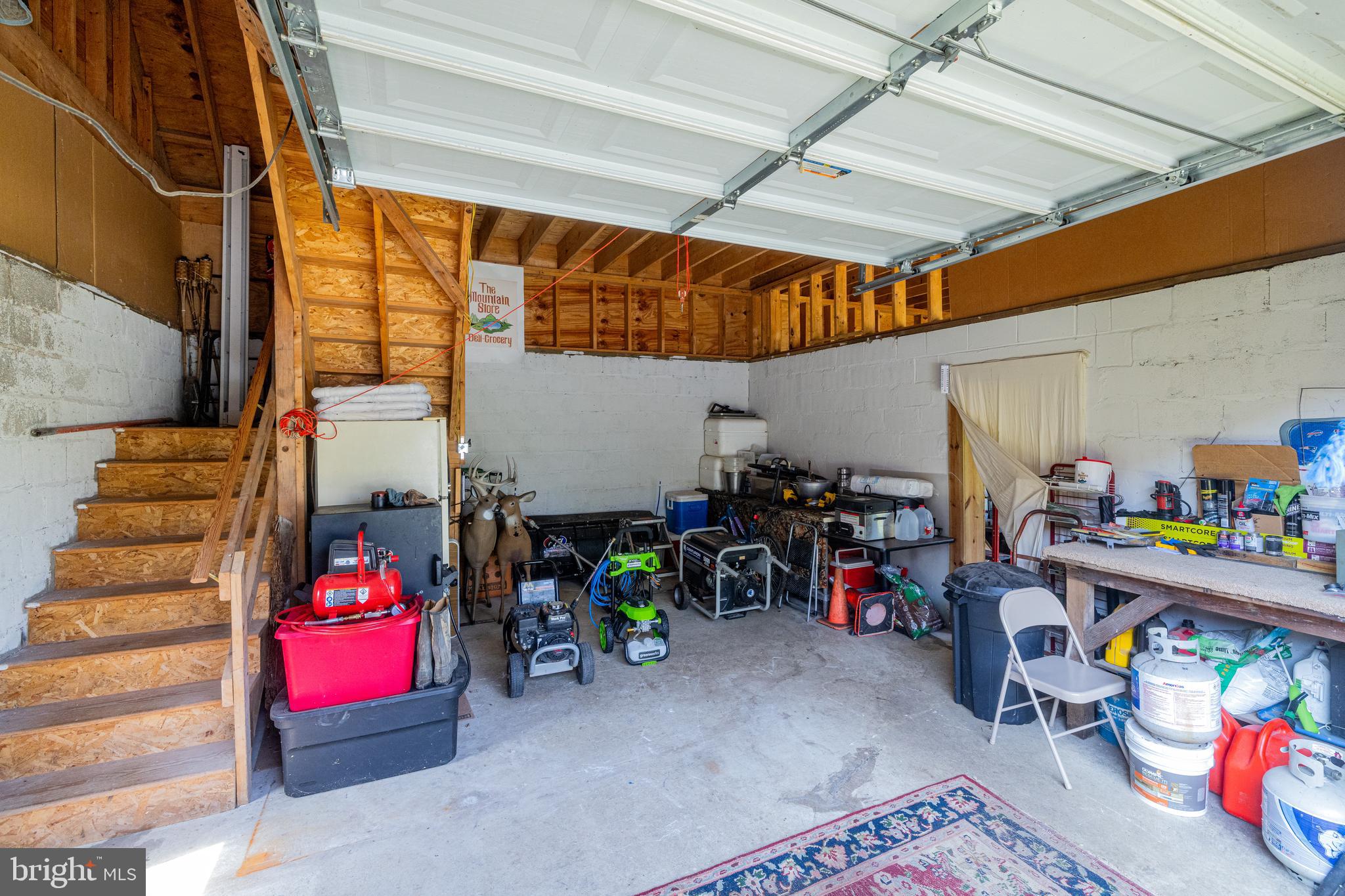341 Old Bethlehem Road Quakertown, PA 18951 - Photo 17 of 60 Garage bay 1