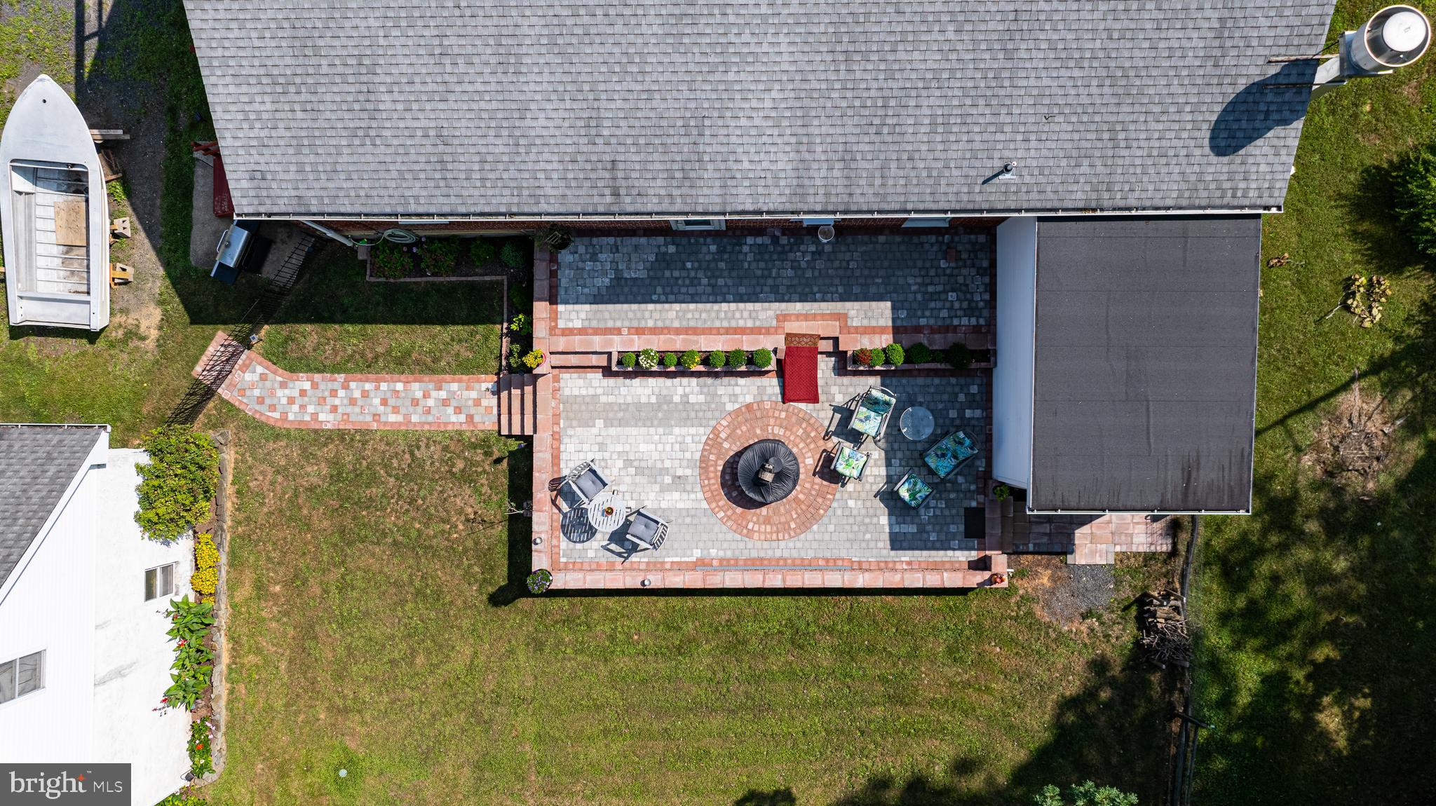 341 Old Bethlehem Road Quakertown, PA 18951 - Photo 10 of 60 Patio installed in 2023