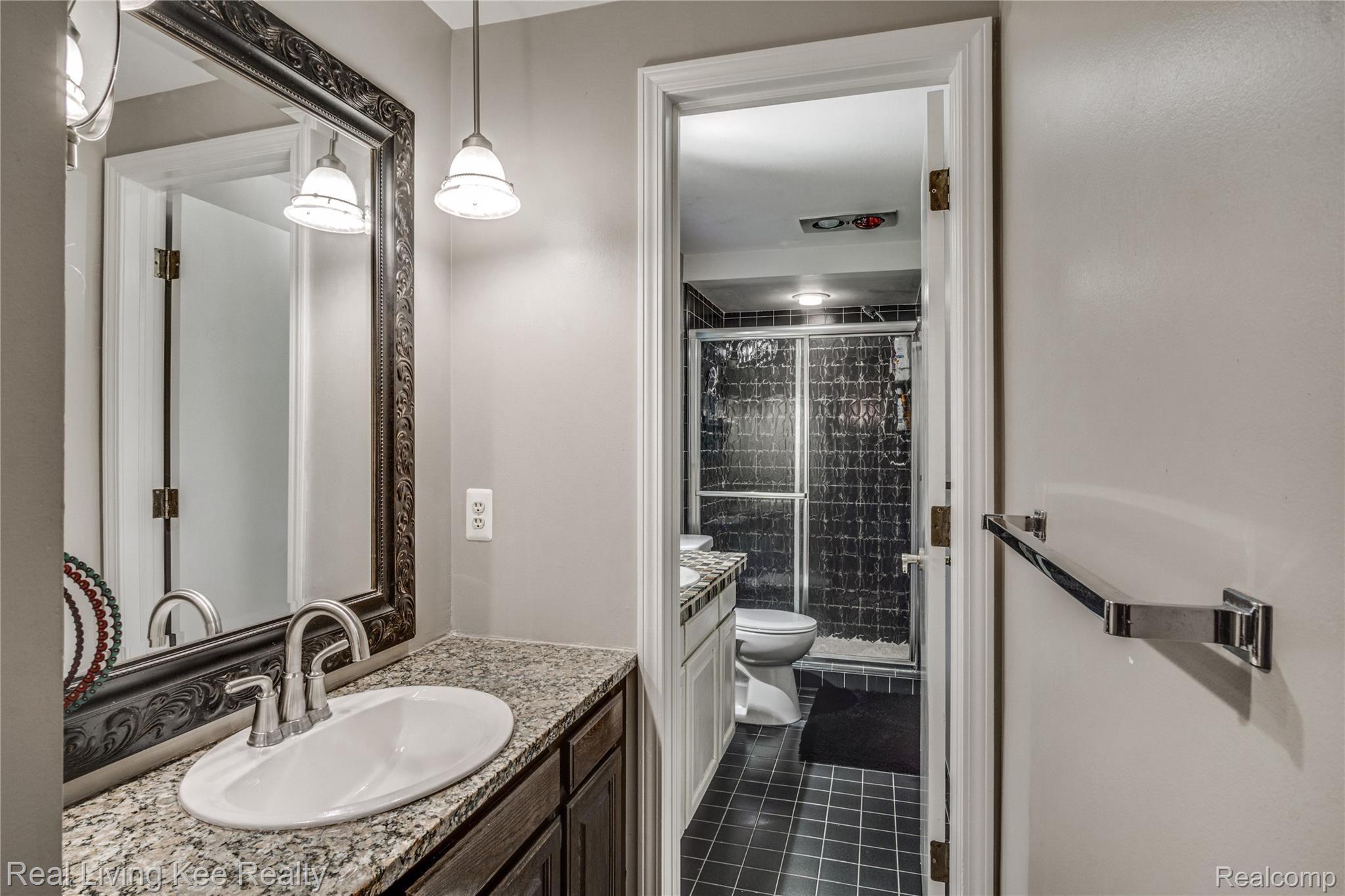 474 Ridgewood Road Rochester, MI 48306 - Photo 35 of 45 Interiors (37 of 41).jpg