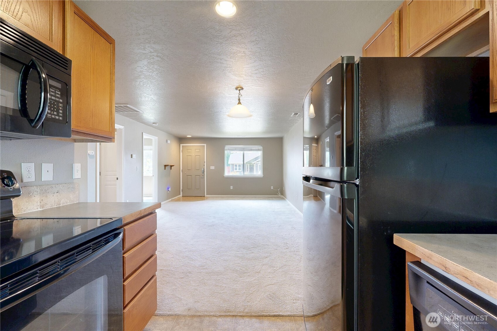 1310 Southwest Riparian Court College Place, WA 99324 - Photo 9 of 33 Gallery Image 9