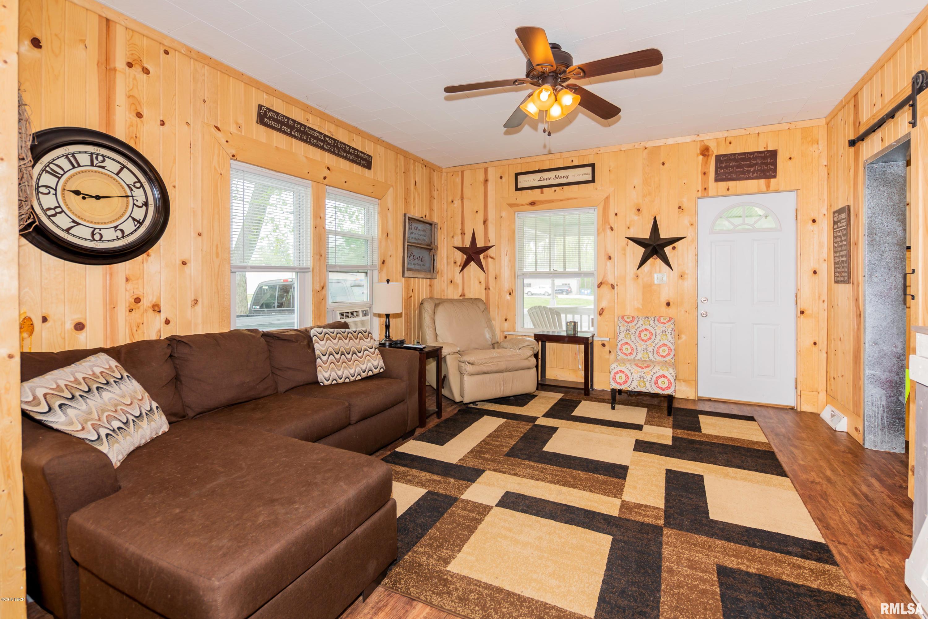 620 Fairfield Road Mount Vernon, IL 62864 - Photo 4 of 27