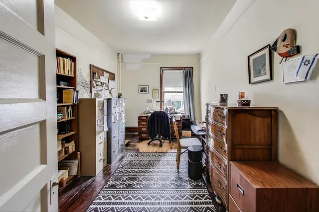 $324,500 | 5515 South Woodlawn Avenue, Unit 3S, Chicago, IL 60637