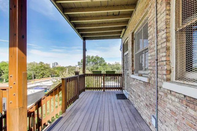 $324,500 | 5515 South Woodlawn Avenue, Unit 3S, Chicago, IL 60637