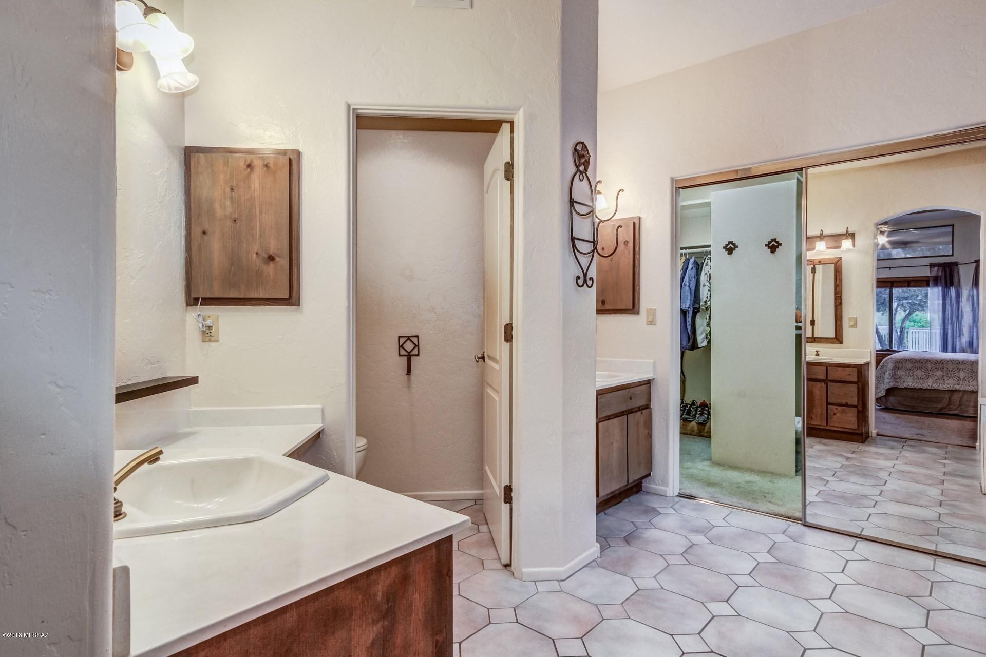 4510 North Bear Canyon Road Tucson, AZ 85749 - Photo 36 of 50