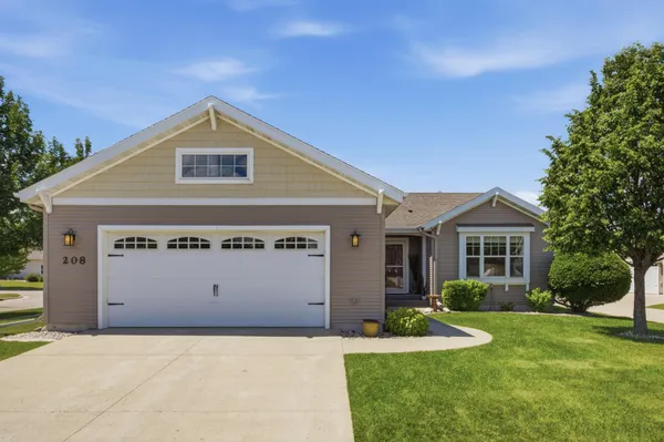 $379,900 | 208 15th Ave Way, West Fargo, ND 58078