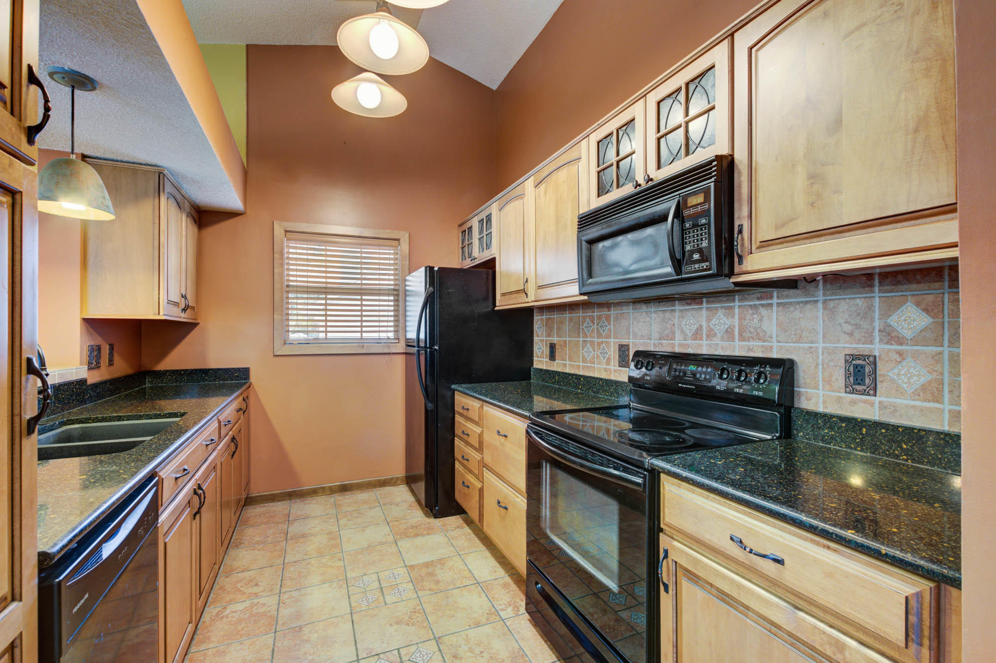 254 Two Hitch Road Goose Creek, SC 29445 - Photo 10 of 21 CalSiglerPhotography-254TwoHitch (8)